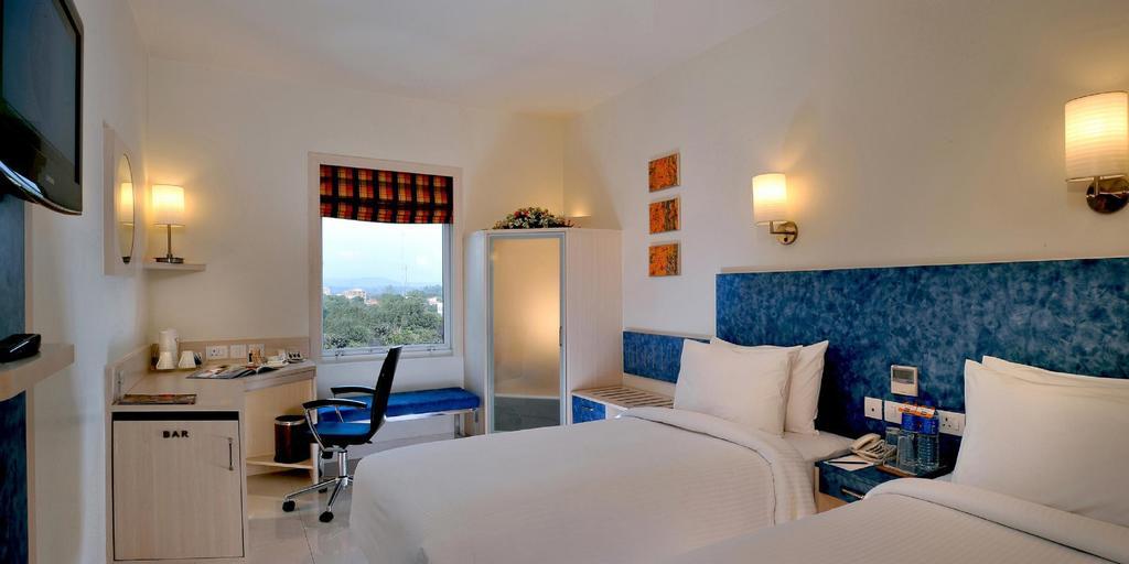 Hometel 4*